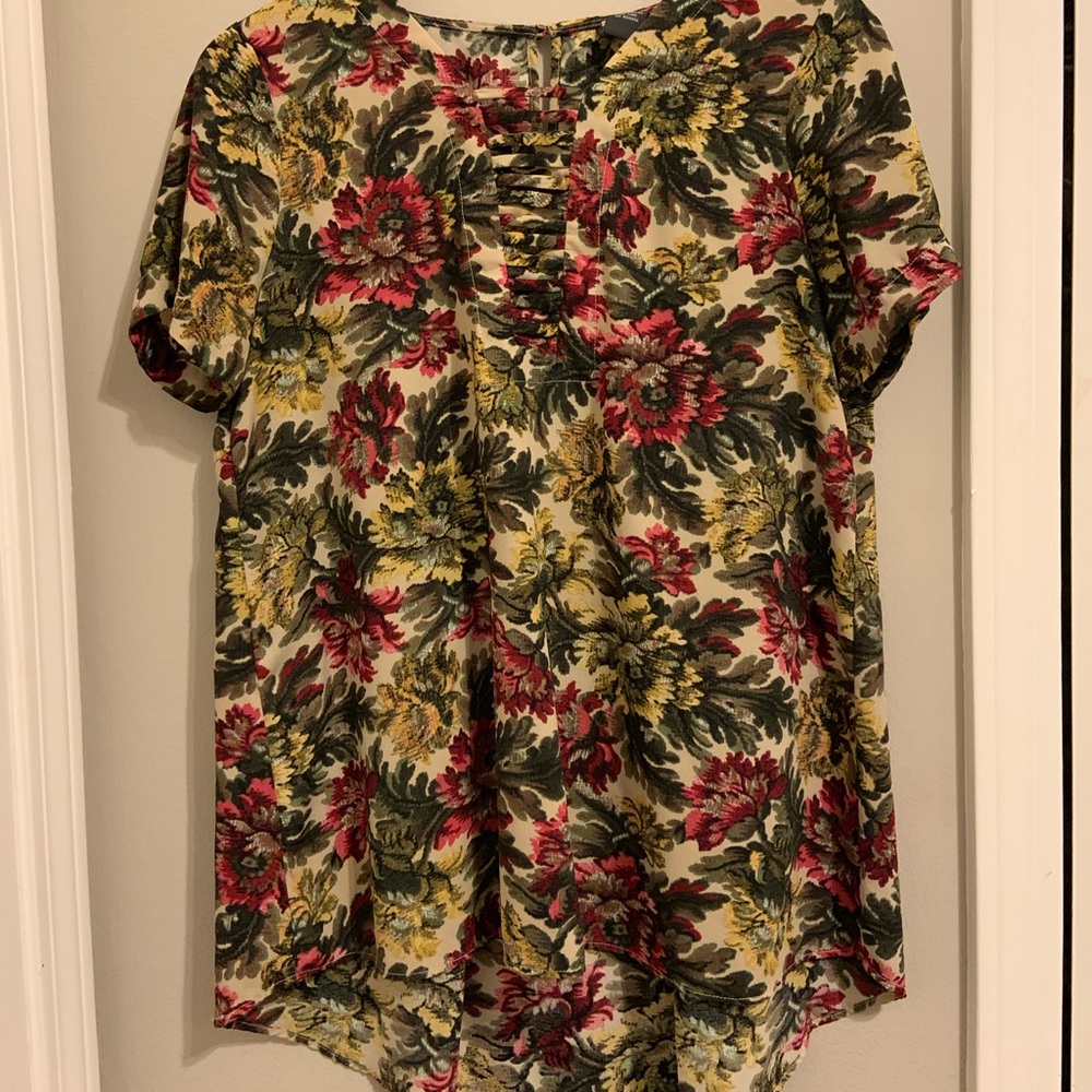 Short Sleeve Floral Tunic